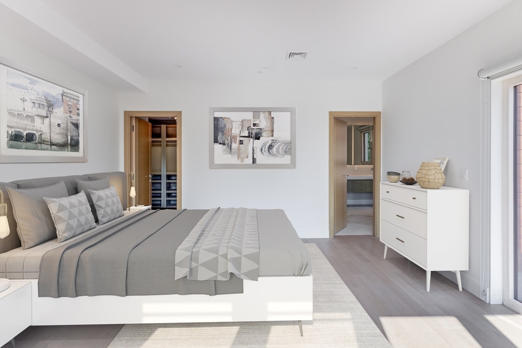5 bed, 4+ bath apartment for rent at 287 Tappan St Unit 287, Beaconsfield — photo 10 of 15