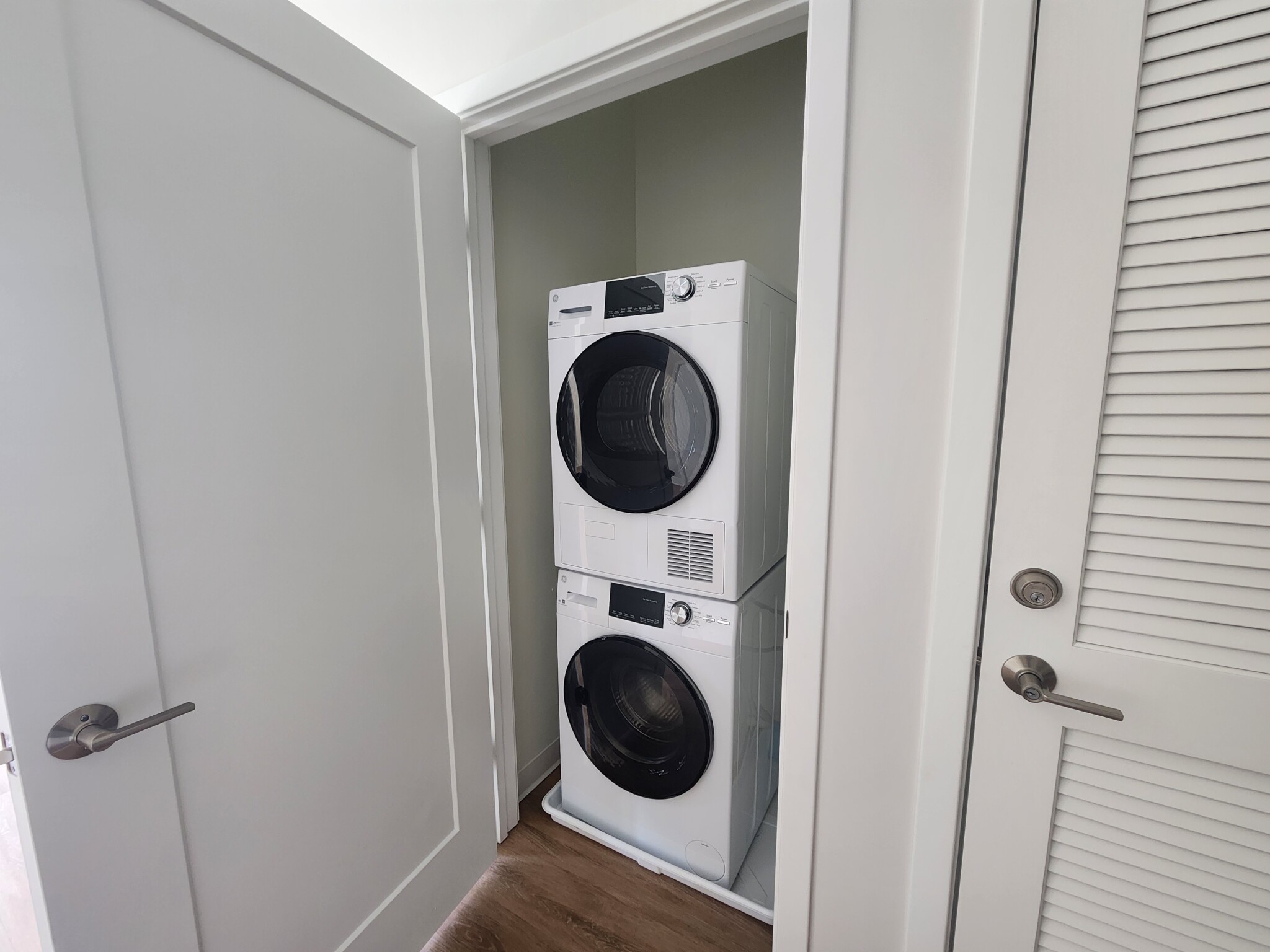 2 bed, 1 bath apartment for rent at 287 Walk Hill Unit 319, Roslindale — photo 8 of 11