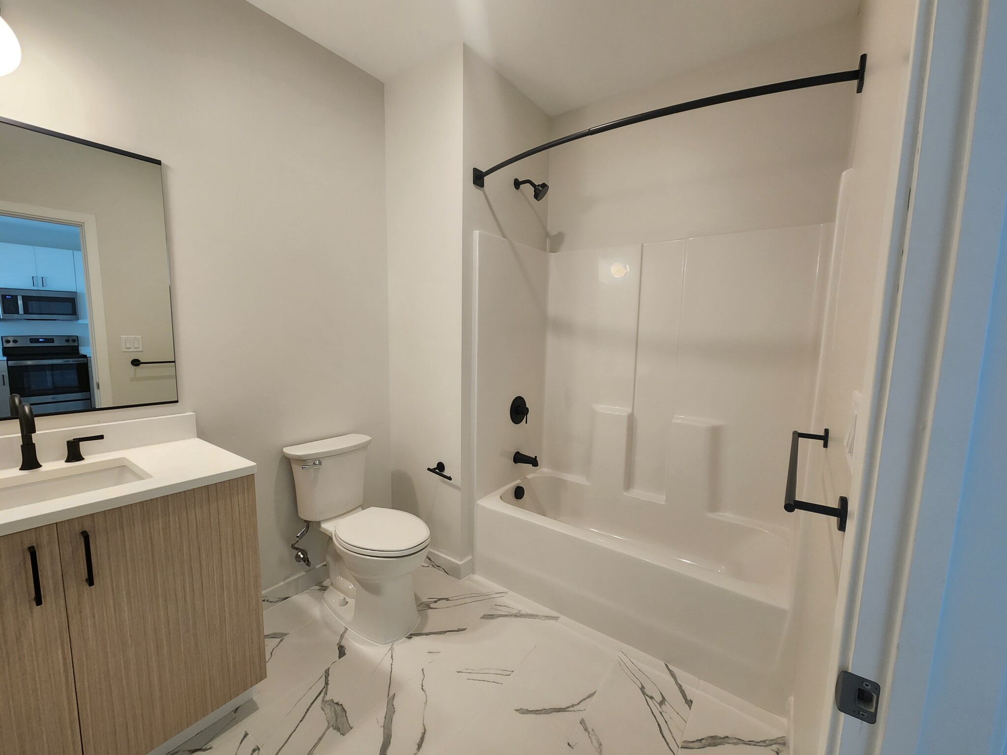 2 bed, 1 bath apartment for rent at 287 Walk Hill Unit 423, Roslindale — photo 8 of 10