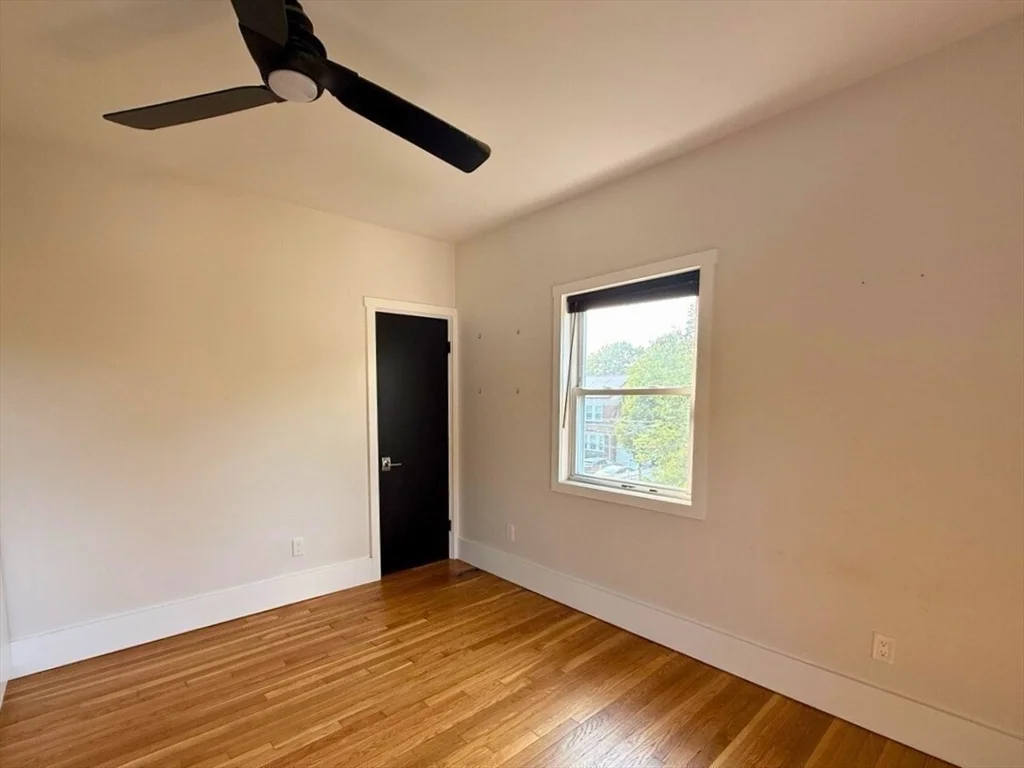 1 bed, 1 bath apartment for rent at 287 Walnut St Unit 2, Stoughton — photo 11 of 18