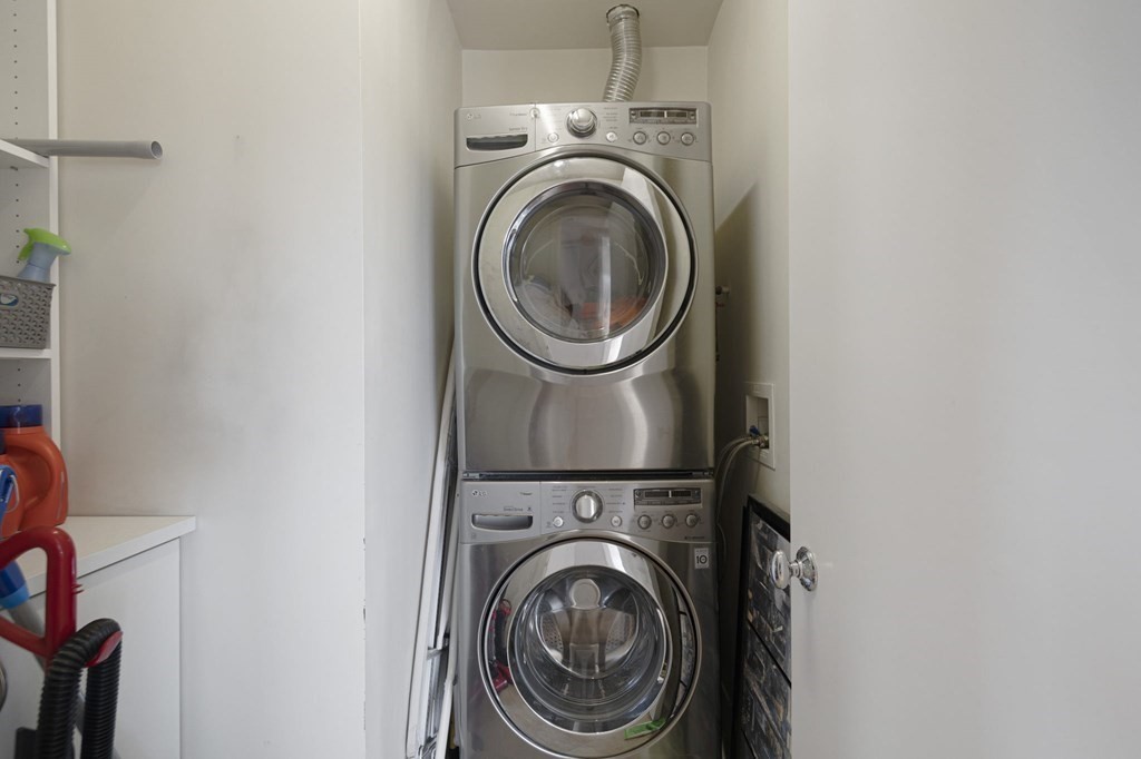 2 bed, 2 bath apartment for rent at 288 C St Unit 9, South Boston — photo 18 of 25
