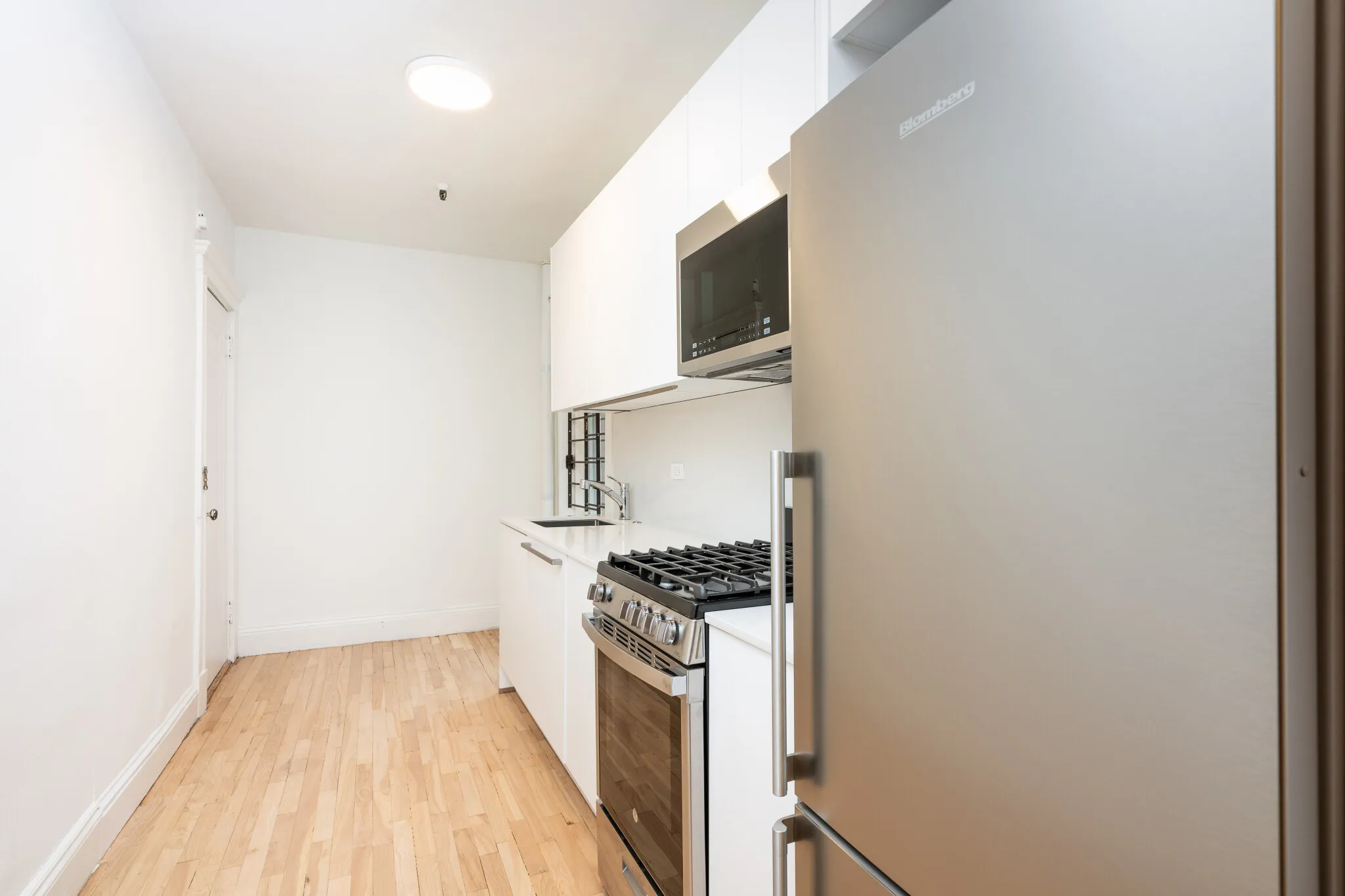 1 bed, 1 bath apartment for rent at 288 Chestnut Hill Ave Unit 6, Brighton — photo 1 of 7