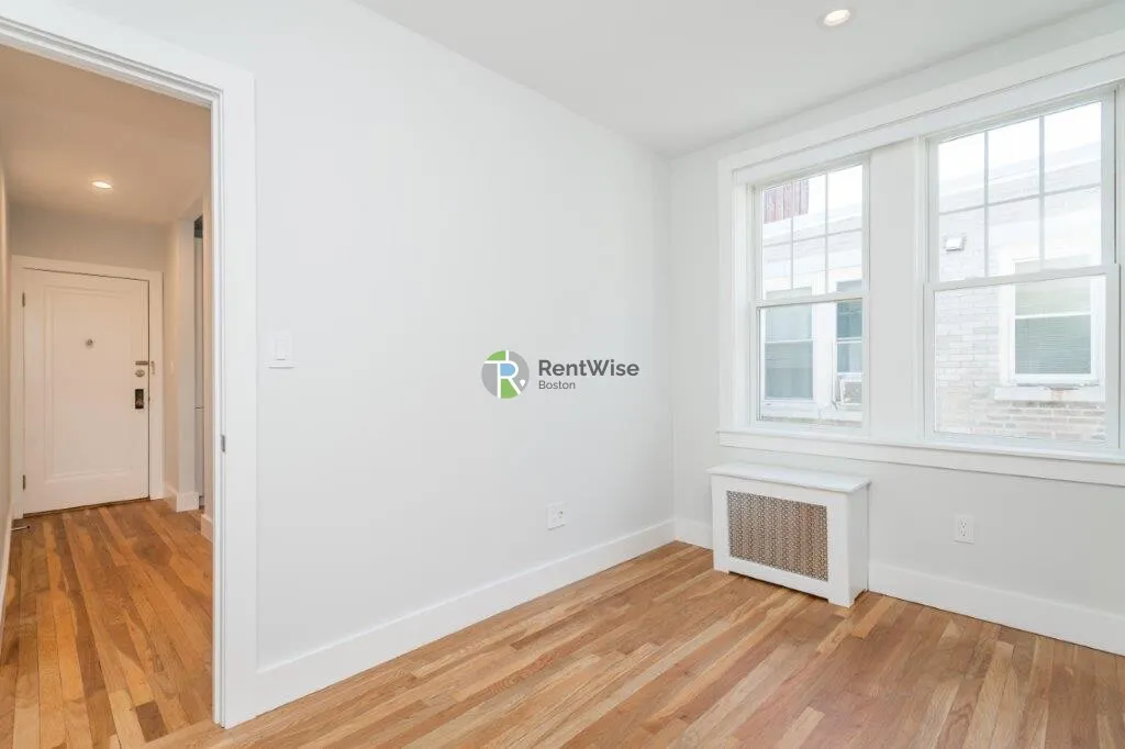 Studio bed, 1 bath apartment for rent at 288 Chestnut Hill Ave Unit 8, Brighton — photo 7 of 16