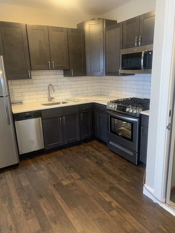 2 bed, 1 bath apartment for rent at 288 East 8th St Unit 6, South Boston