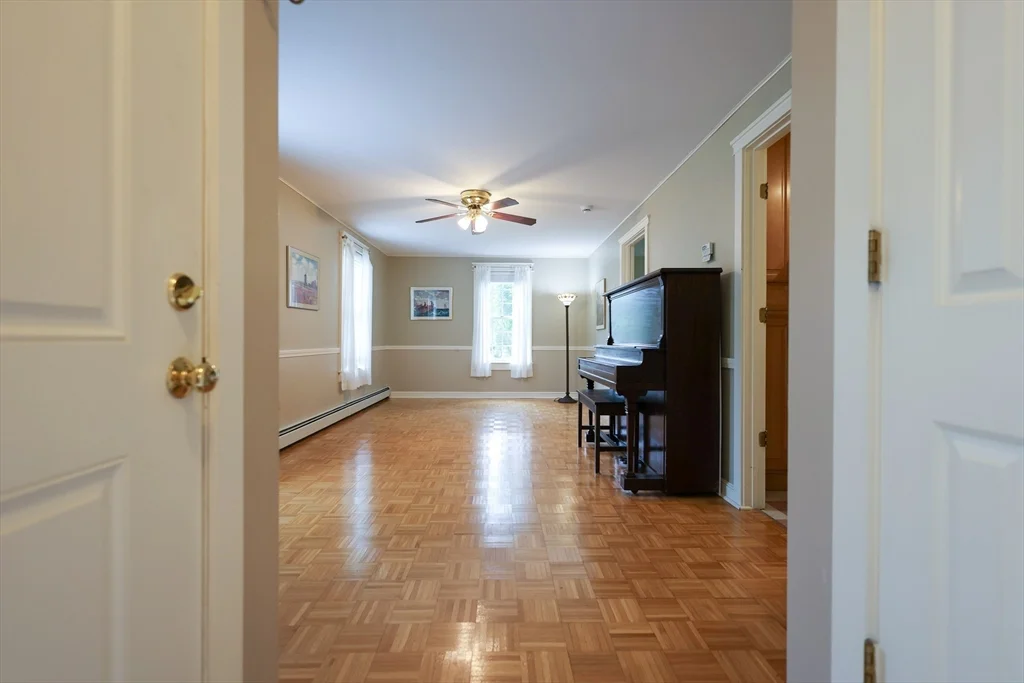 1 bed, 1 bath apartment for rent at 288 Goldthwaite Unit ADU, Whitinsville — photo 4 of 29
