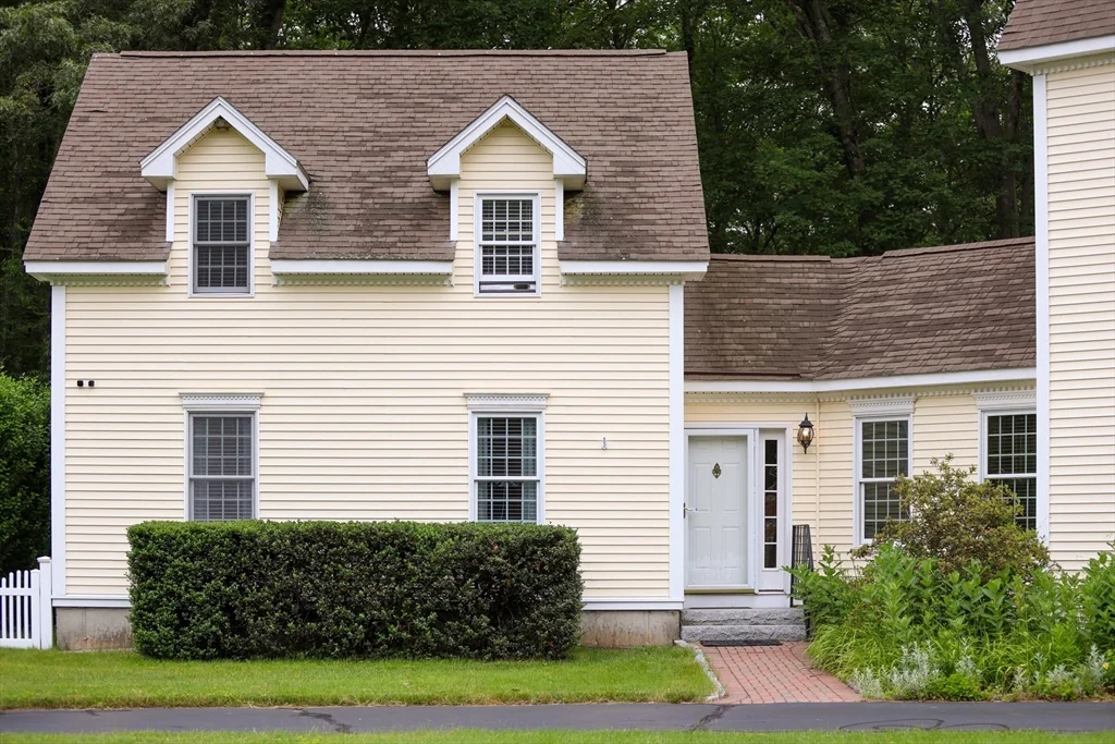 1 bed, 1 bath apartment for rent at 288 Goldthwaite Unit ADU, Whitinsville