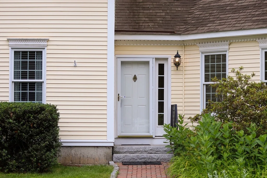 1 bed, 1 bath apartment for rent at 288 Goldthwaite Unit ADU, Whitinsville — photo 2 of 29