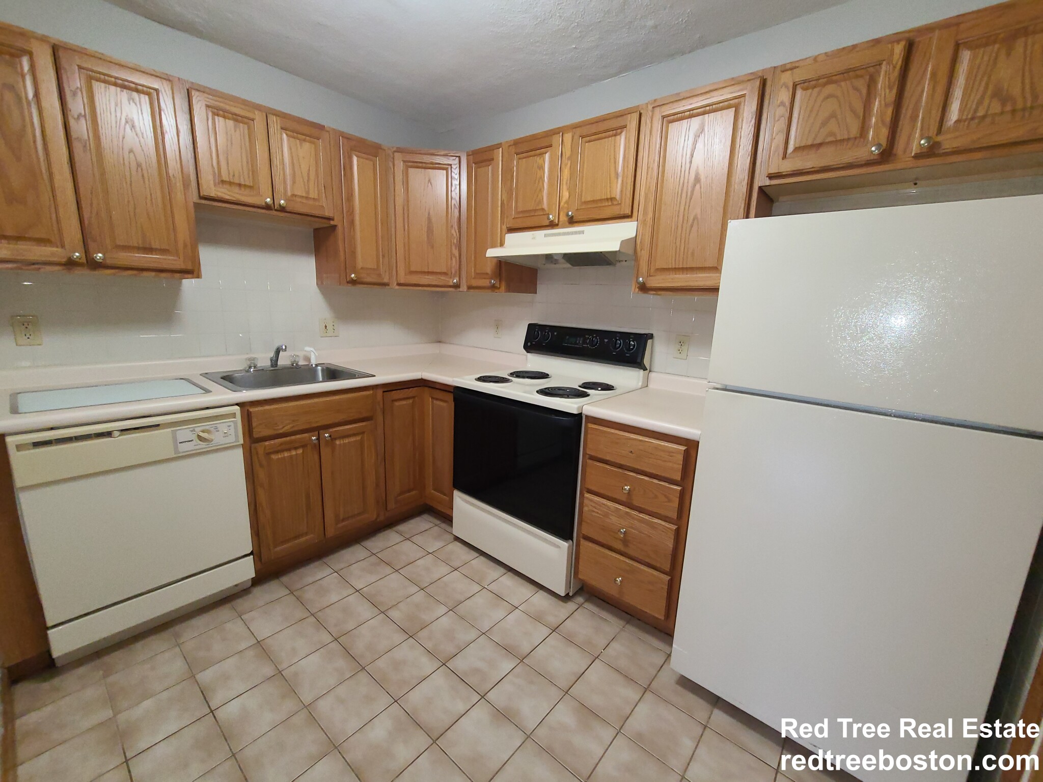 2 bed, 1 bath apartment for rent at 288 Grove St Unit 2, Auburndale — photo 11 of 25