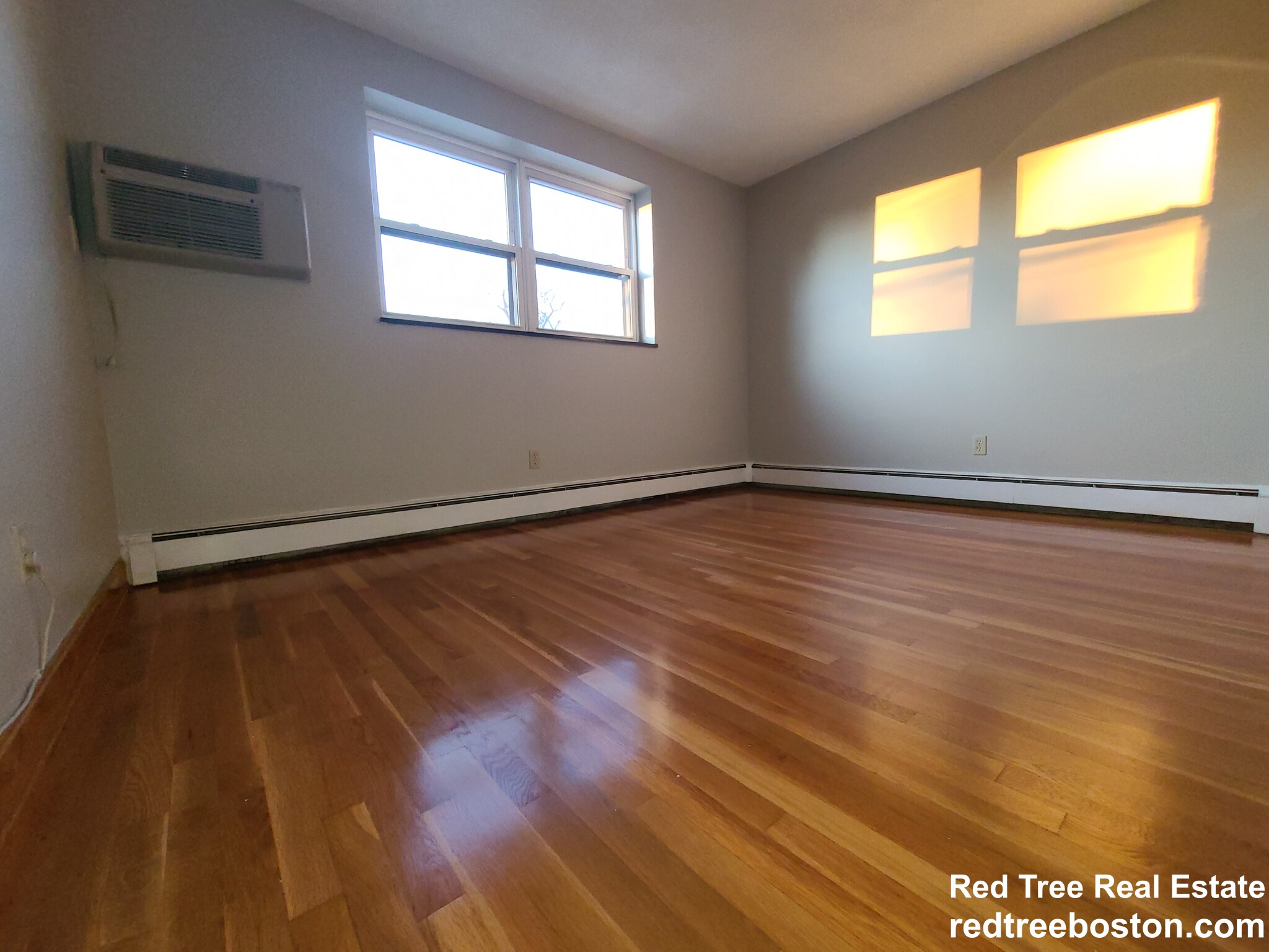 2 bed, 1 bath apartment for rent at 288 Grove St Unit 2, Auburndale — photo 8 of 25
