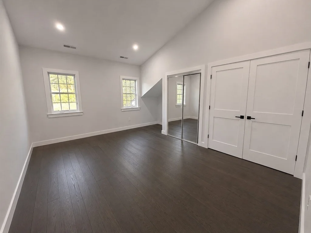 4 bed, 2 bath apartment for rent at 288 Grove St Unit 288, Clinton — photo 27 of 33
