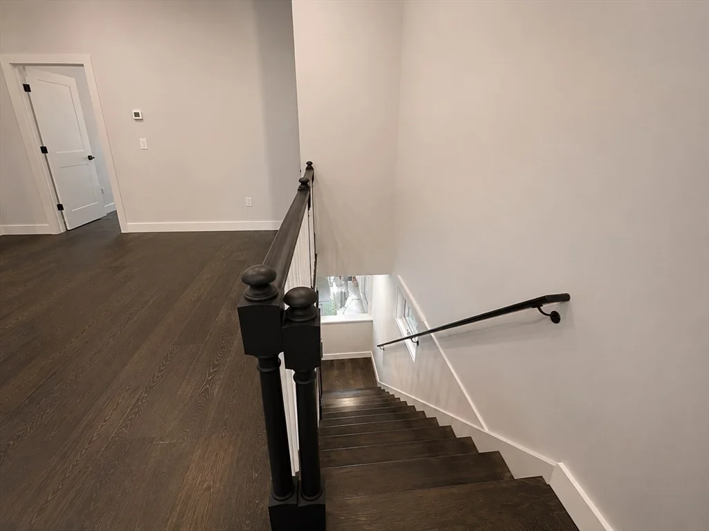 4 bed, 2 bath apartment for rent at 288 Grove St Unit 288, Clinton — photo 21 of 33