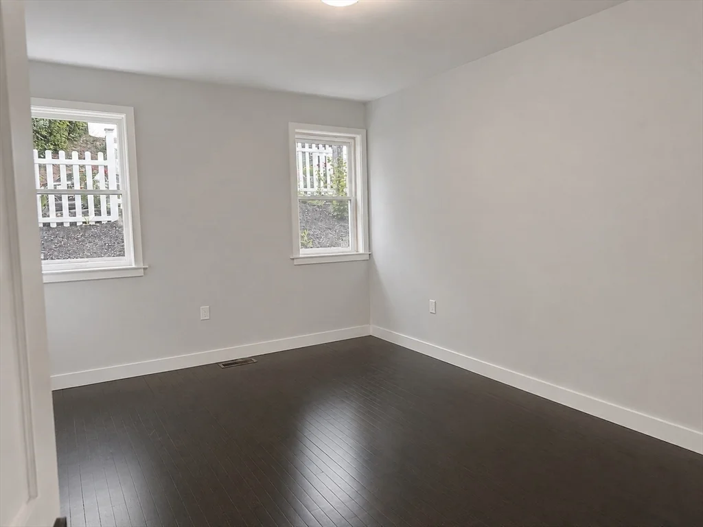 4 bed, 2 bath apartment for rent at 288 Grove St Unit 288, Clinton — photo 12 of 33