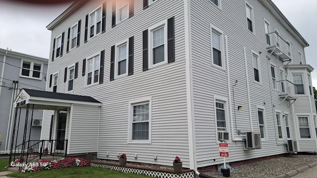 1 bed, 1 bath apartment for rent at 288 Main St Unit 3D, Oxford — photo 16 of 24