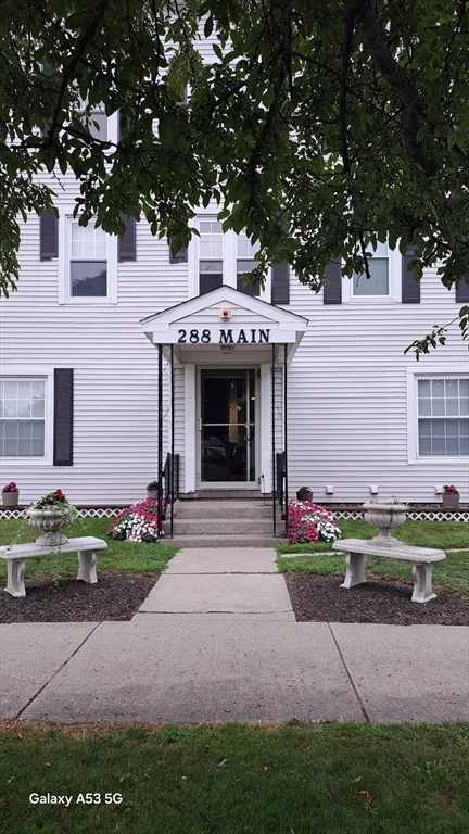 1 bed, 1 bath apartment for rent at 288 Main St Unit 3D, Oxford — photo 20 of 24