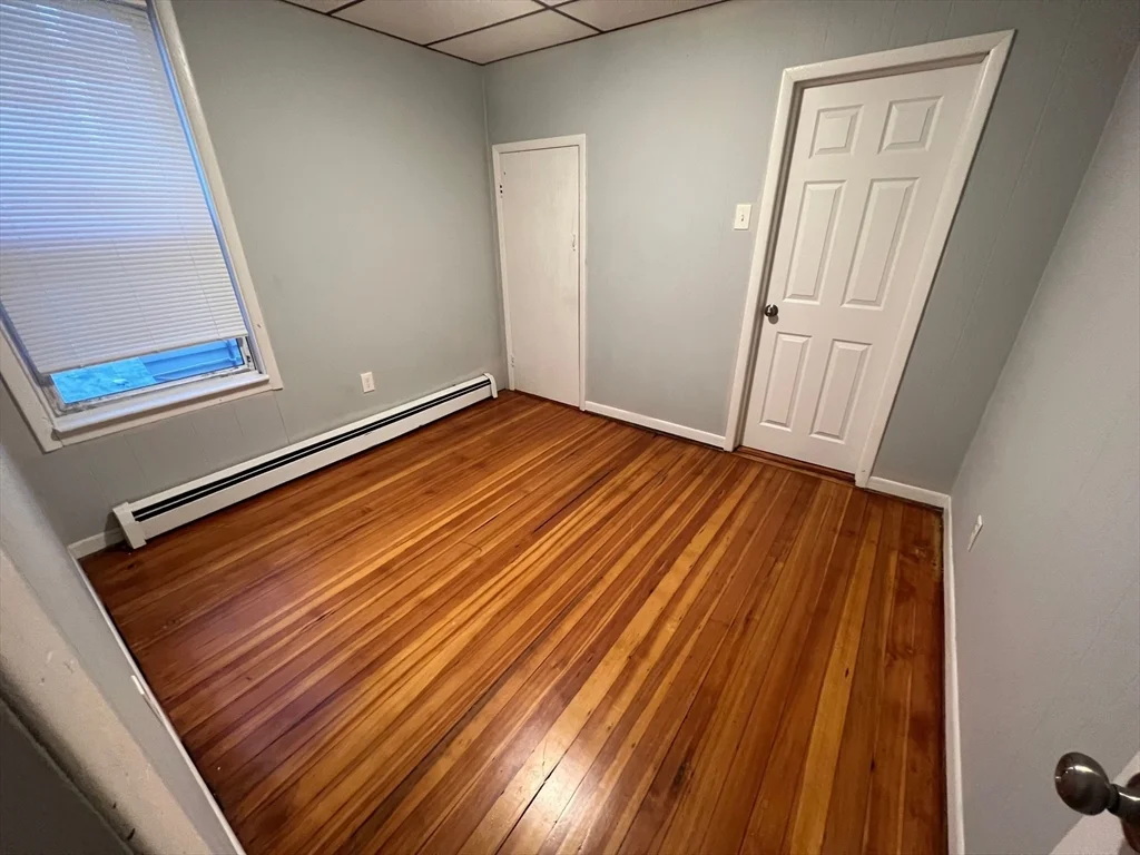3 bed, 1 bath apartment for rent at 288 Meridian St Unit 1, East Boston — photo 12 of 24