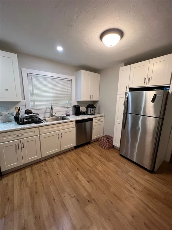3 bed, 1 bath apartment for rent at 288 Meridian St Unit 1, East Boston — photo 7 of 24