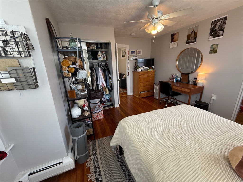 3 bed, 1 bath apartment for rent at 288 Meridian St Unit 3, East Boston — photo 15 of 32