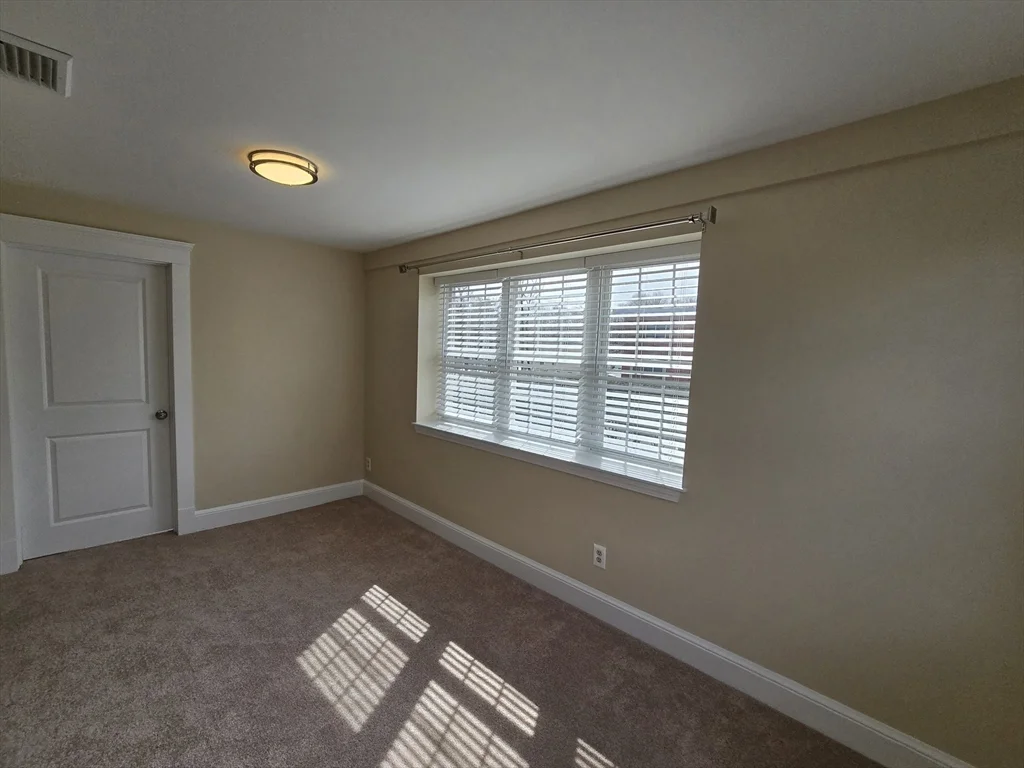 2 bed, 1 bath apartment for rent at 288 Pleasant St Unit 7, Stoughton — photo 9 of 24