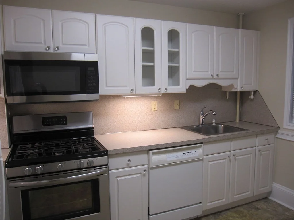 2 bed, 1 bath apartment for rent at 288 Pleasant Unit 1, Stoughton — photo 13 of 32