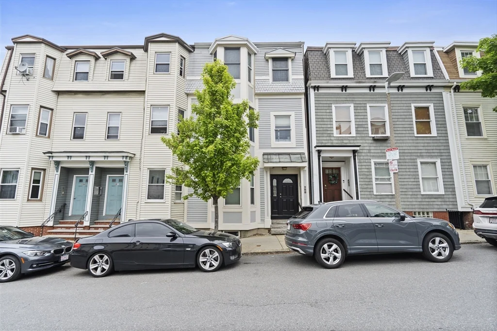 1 bed, 1 bath apartment for rent at 288 W 3rd St Unit PH, South Boston — photo 10 of 10
