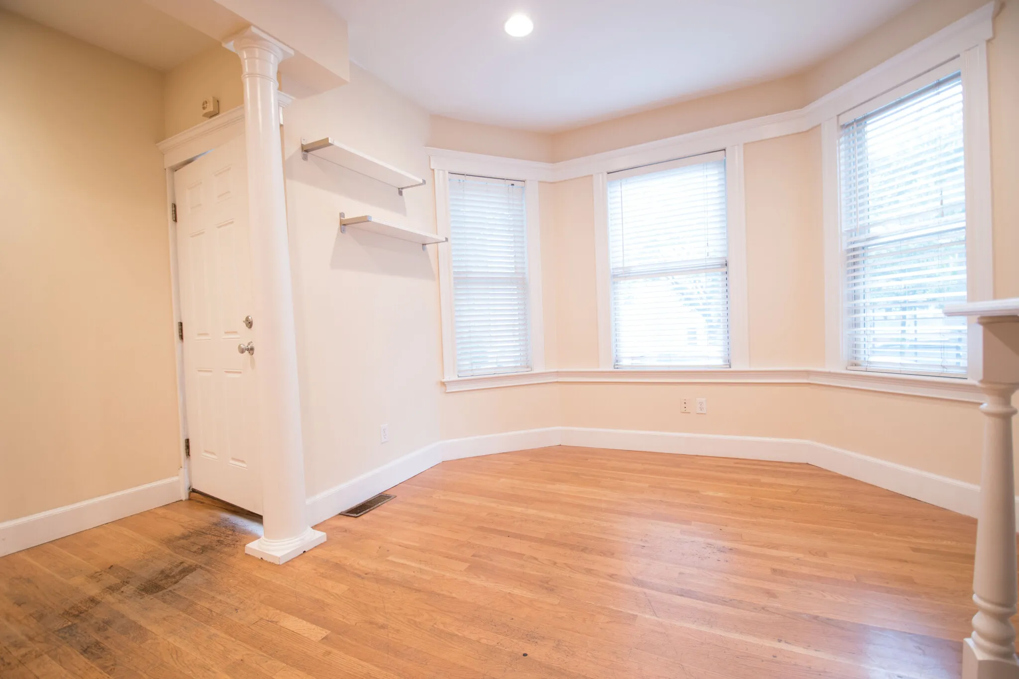 4 bed, 3.5 bath apartment for rent at 288 Western Ave Unit 1, Riverside — photo 1 of 14