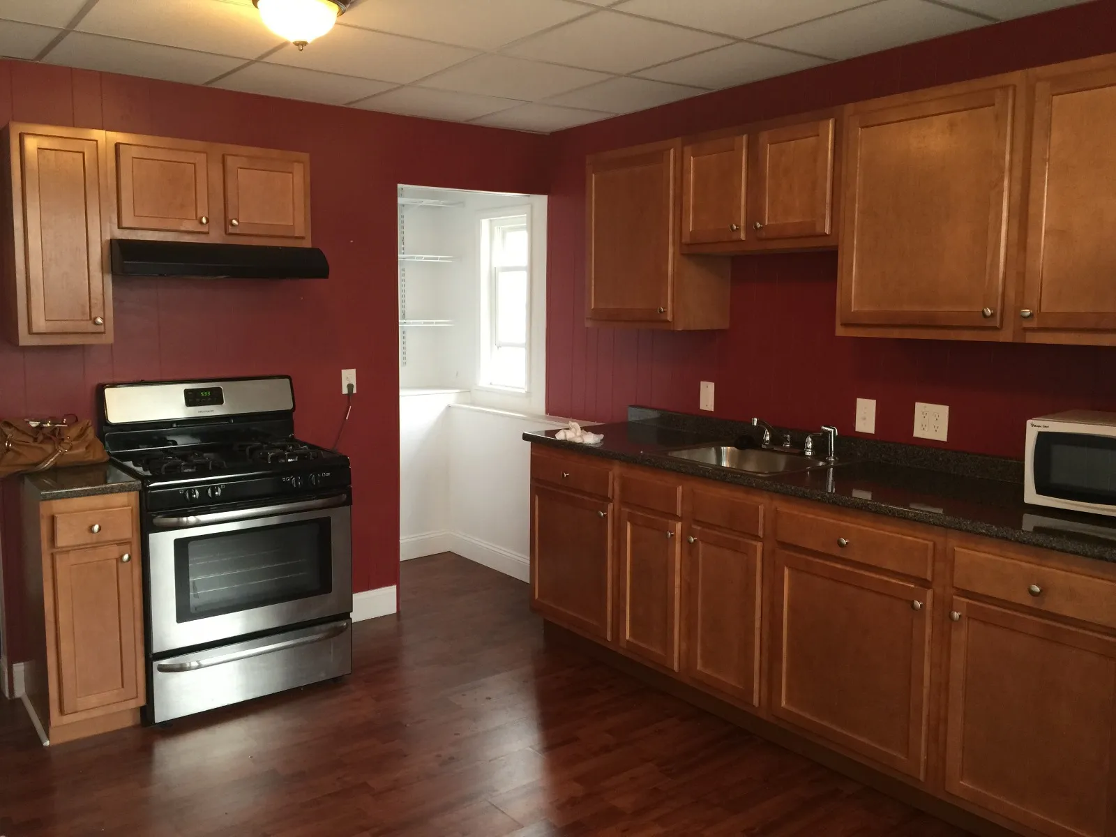 2 bed, 1 bath apartment for rent at 289 Chelsea St Unit 2, East Boston