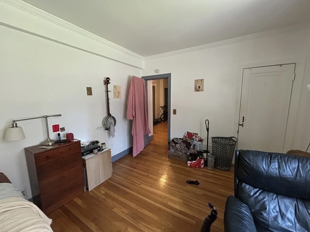 3 bed, 1 bath apartment for rent at 289 Corey Rd Unit 1, Brighton — photo 12 of 17