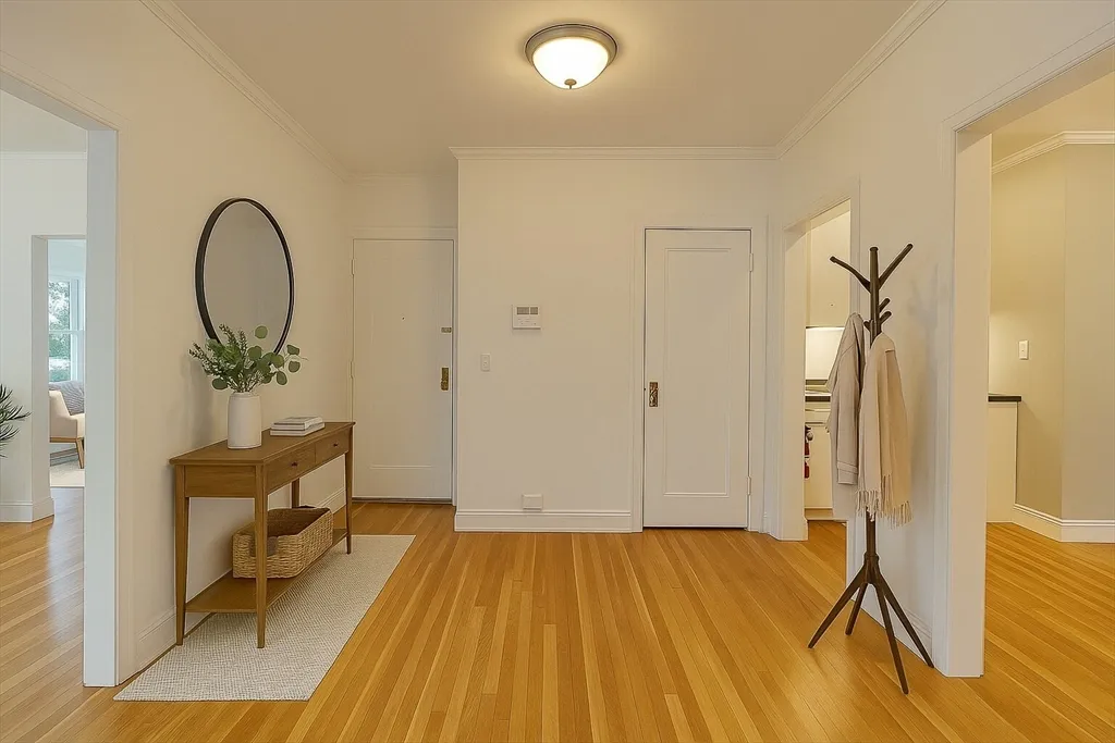 2 bed, 1 bath apartment for rent at 289 Corey Rd Unit 6, Brighton — photo 4 of 27