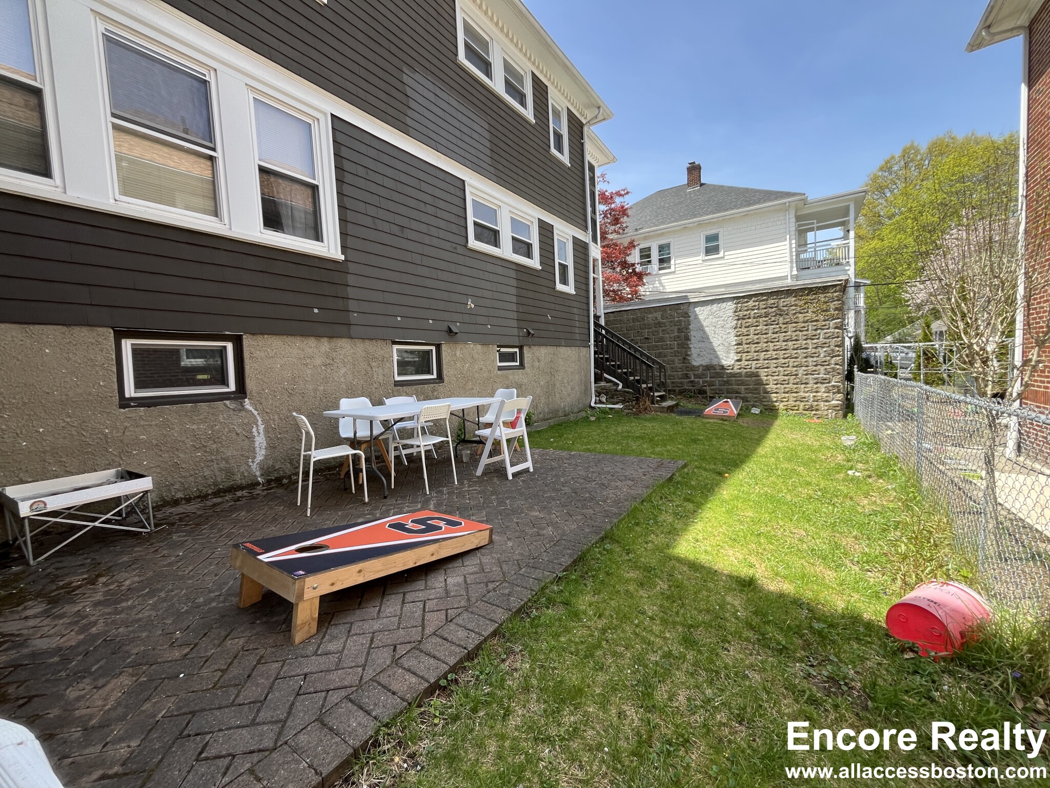 4 bed, 1 bath apartment for rent at 289 Foster St Unit 1d, Brighton — photo 21 of 23