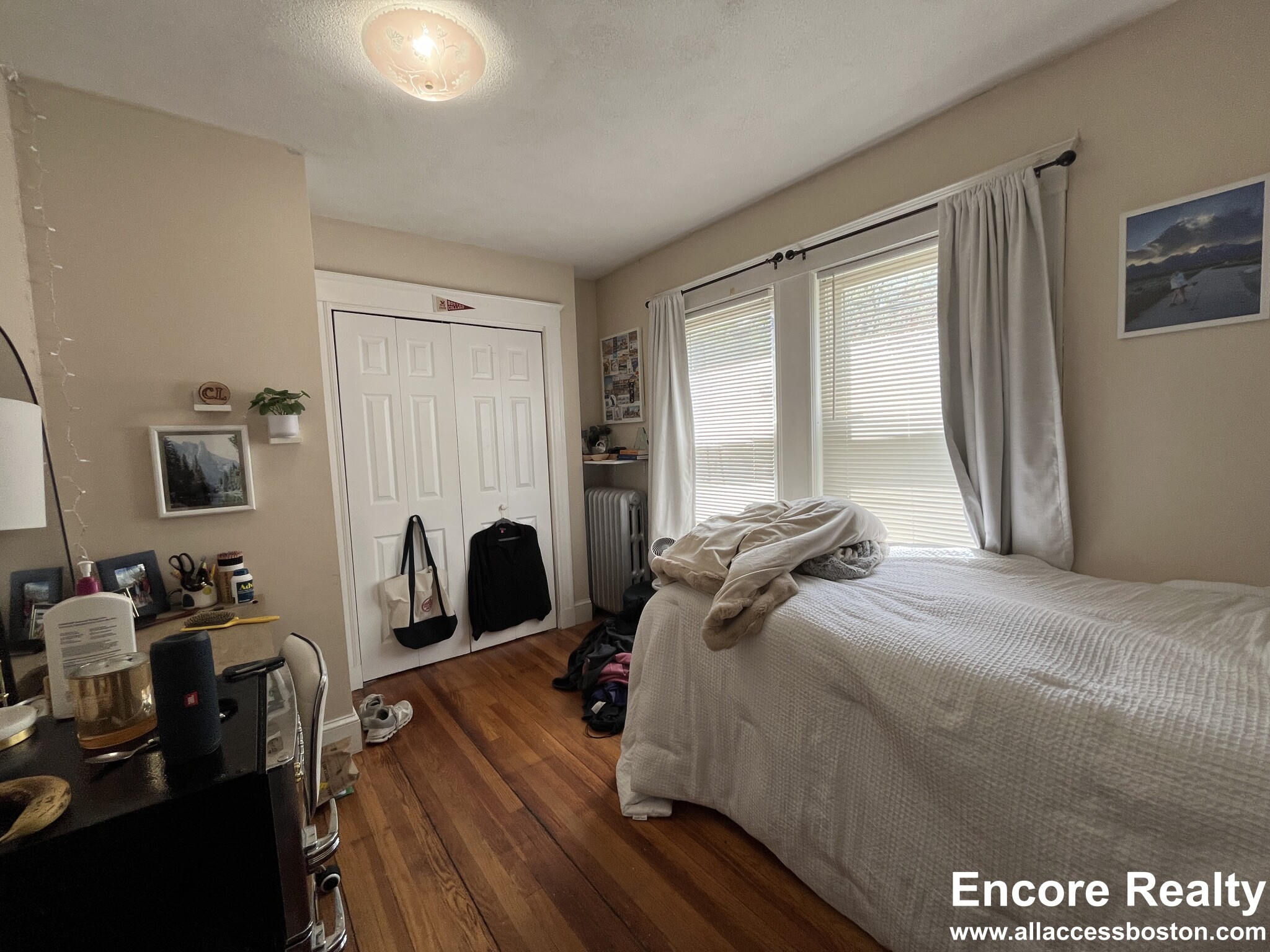 4 bed, 1 bath apartment for rent at 289 Foster St Unit 1d, Brighton — photo 13 of 23