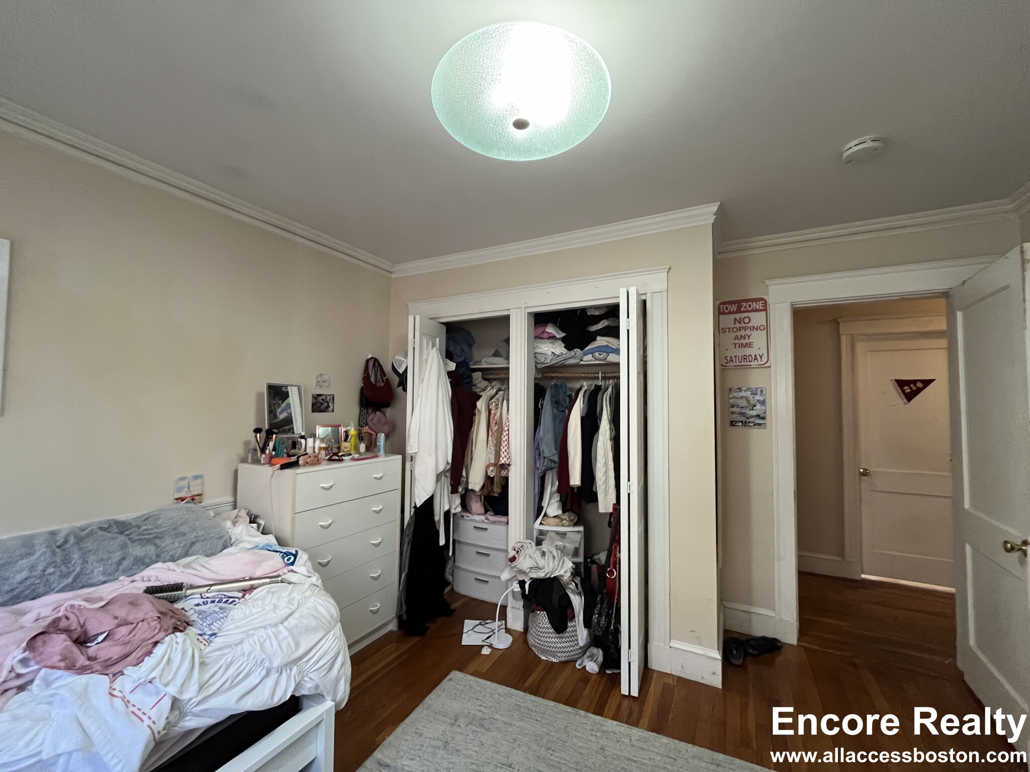 4 bed, 1 bath apartment for rent at 289 Foster St Unit 1d, Brighton — photo 11 of 23