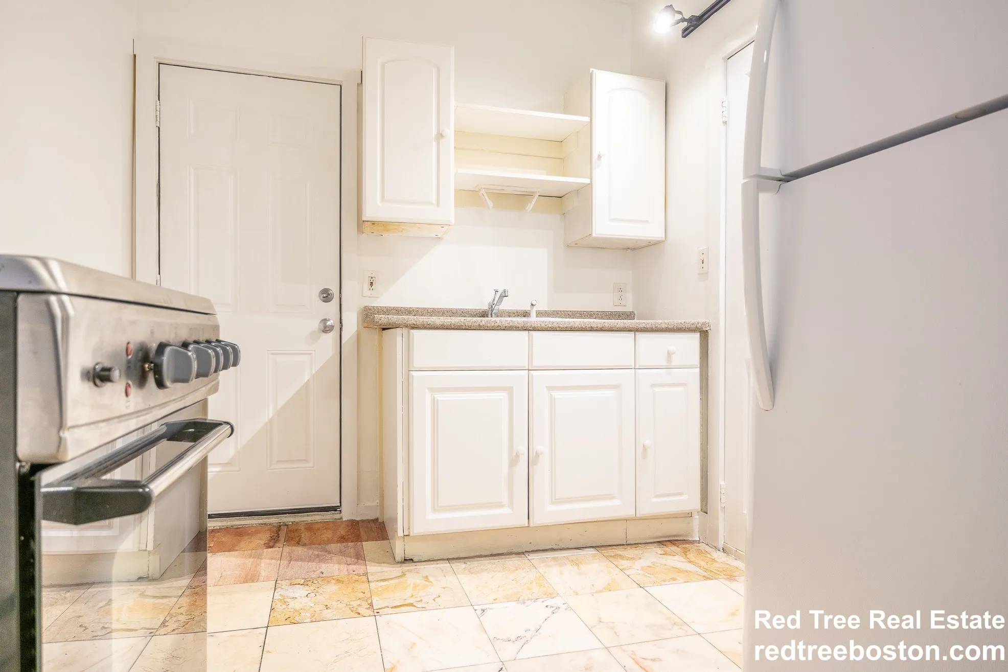 1 bed, 1 bath apartment for rent at 289 Hancock St Unit 1, Dorchester — photo 8 of 11