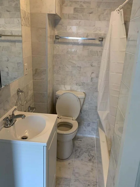 2 bed, 1 bath apartment for rent at 289 Hancock St Unit 4, Dorchester — photo 5 of 9