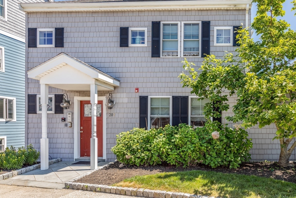 2 bed, 2 bath apartment for rent at 289 Humphrey St Unit 3, Swampscott — photo 12 of 12