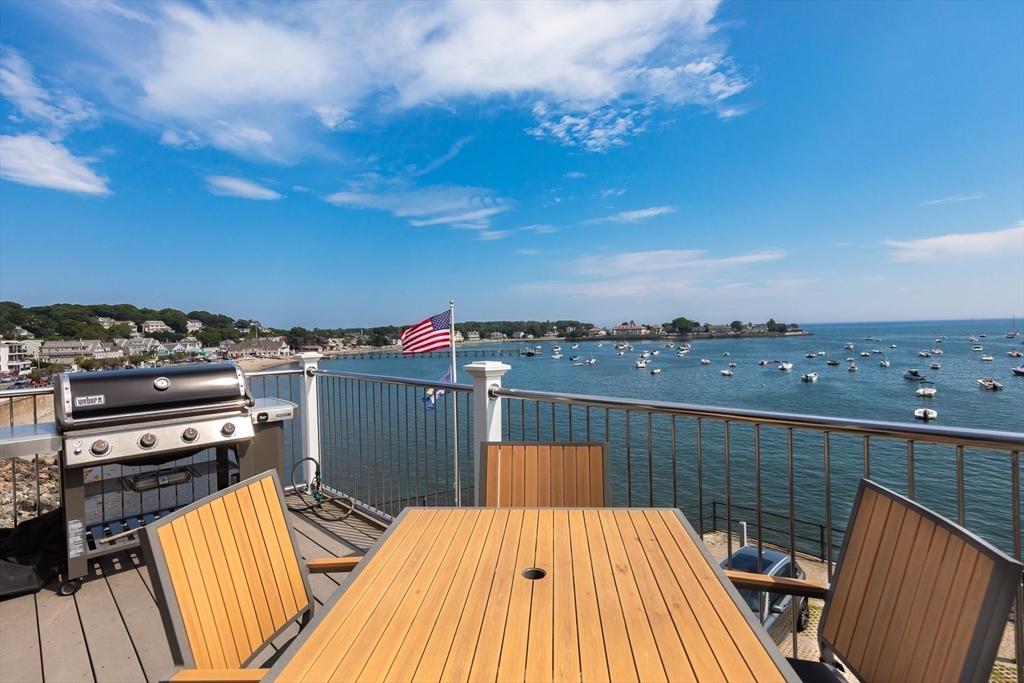 2 bed, 2 bath apartment for rent at 289 Humphrey St Unit 3, Swampscott — photo 6 of 12
