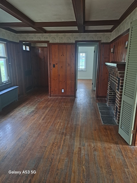 2 bed, 1 bath apartment for rent at 289 Richards Ave, Paxton — photo 15 of 26