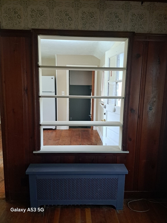 2 bed, 1 bath apartment for rent at 289 Richards Ave, Paxton — photo 4 of 26