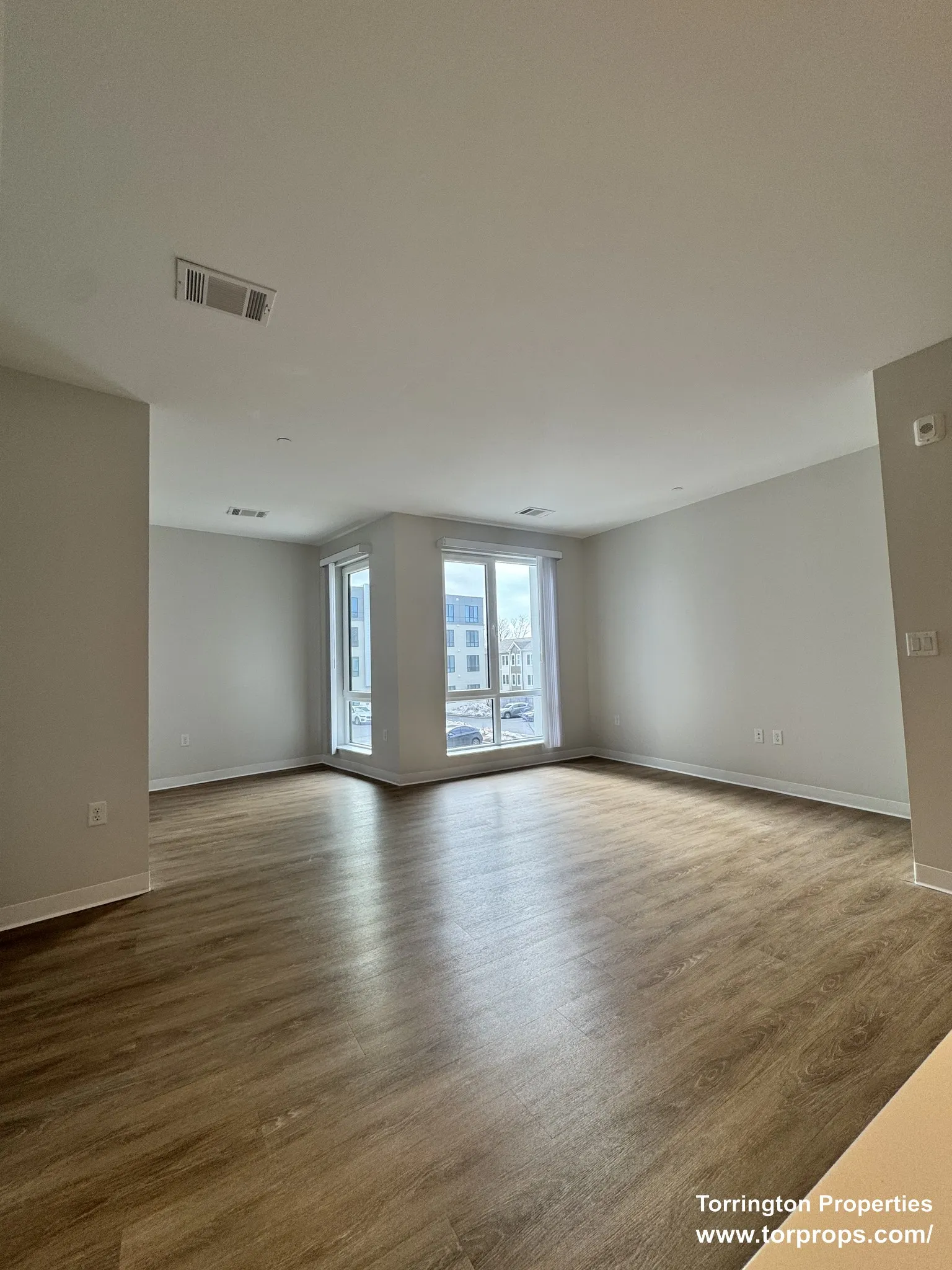 1.5 bed, 1 bath apartment for rent at 289 Walk Hill St Unit 0306, Roslindale — photo 10 of 33