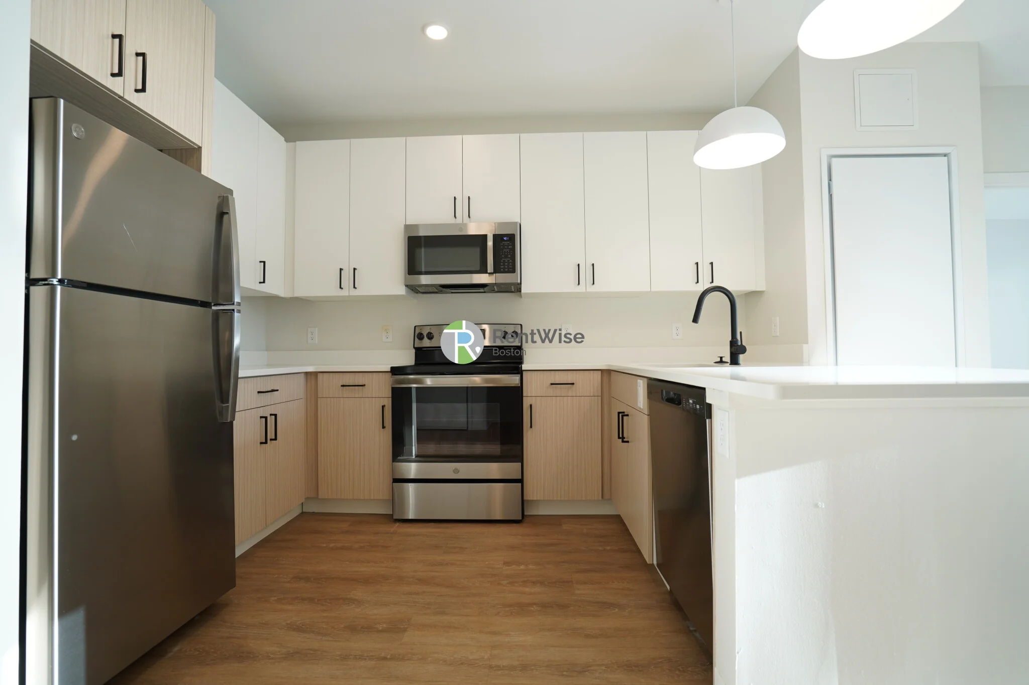 2 bed, 2 bath apartment for rent at 289 Walk Hill St Unit 114, Roslindale — photo 3 of 33
