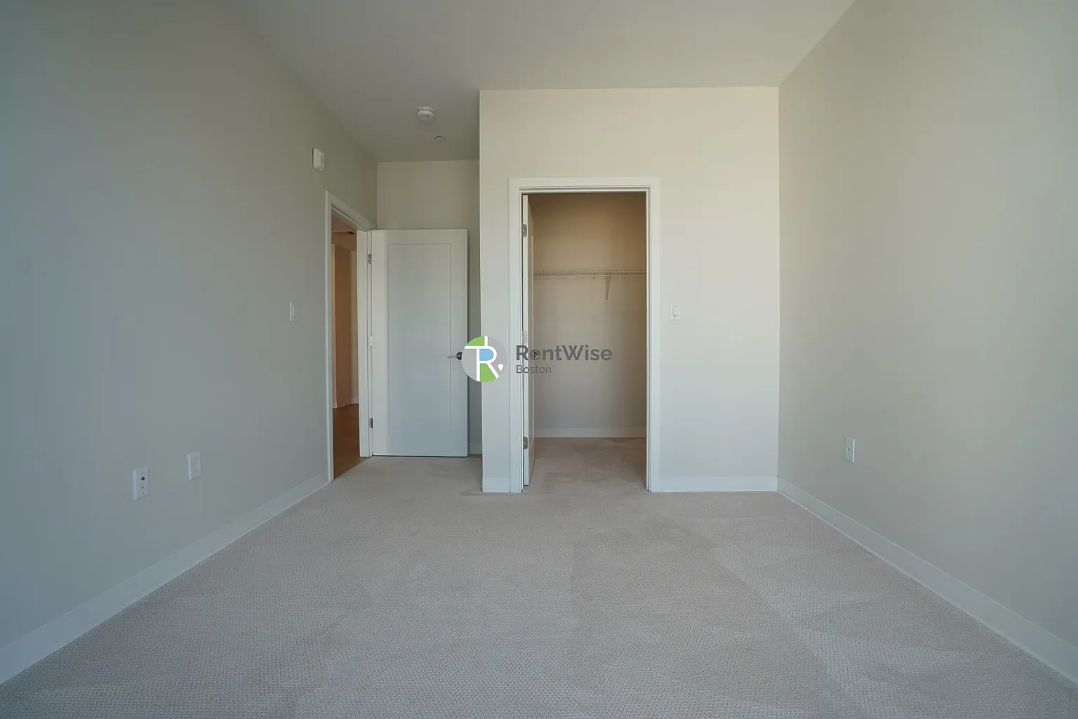 1 bed, 1 bath apartment for rent at 289 Walk Hill St Unit 301, Roslindale — photo 4 of 17
