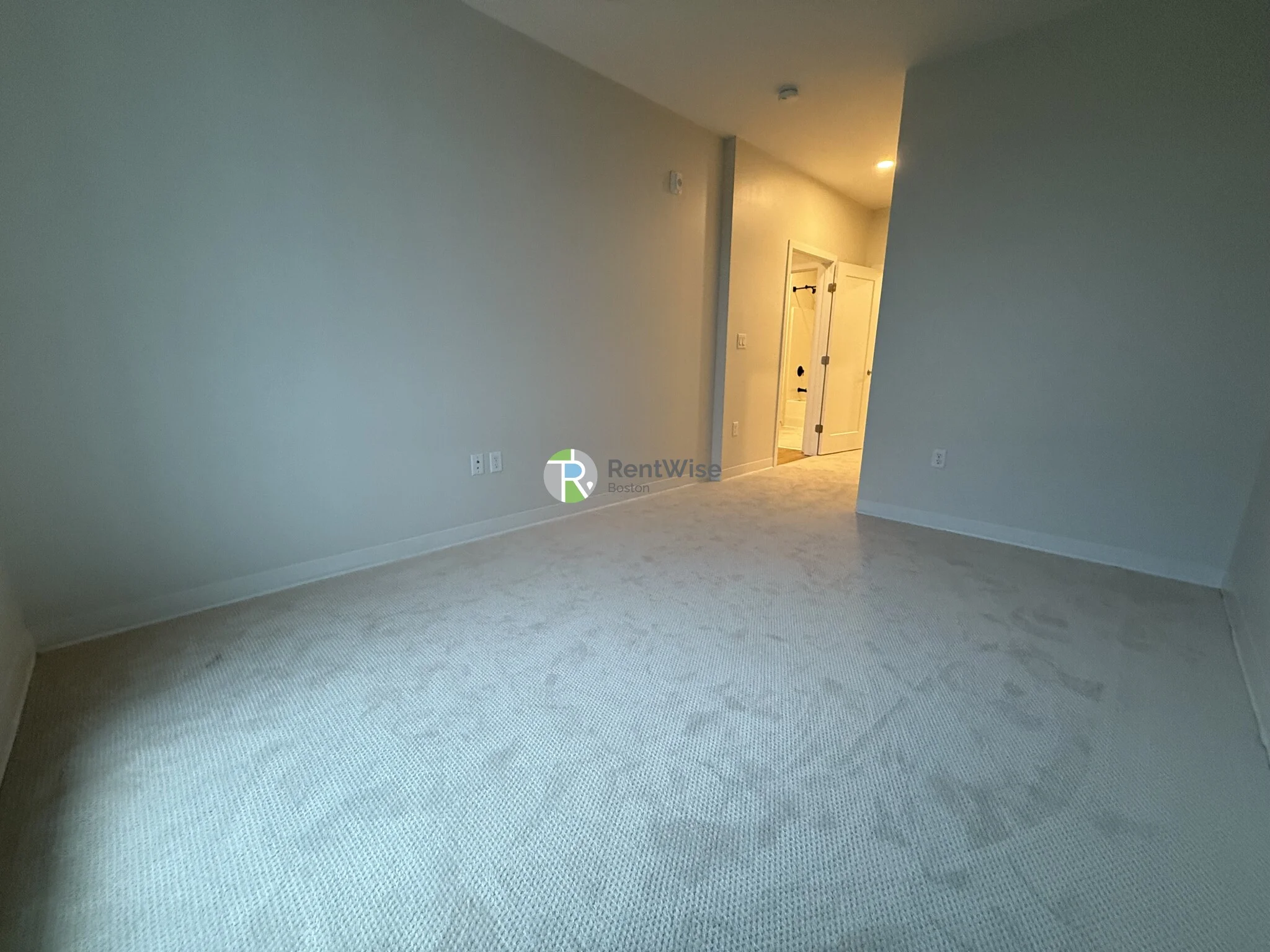 3 bed, 3 bath apartment for rent at 289 Walk Hill St Unit 310, Roslindale — photo 27 of 49