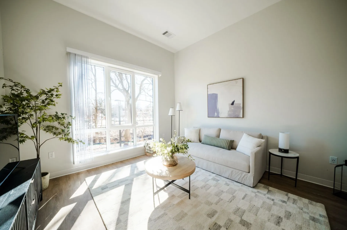 3 bed, 2 bath apartment for rent at 289 Walk Hill St Unit 310, Roslindale — photo 4 of 20