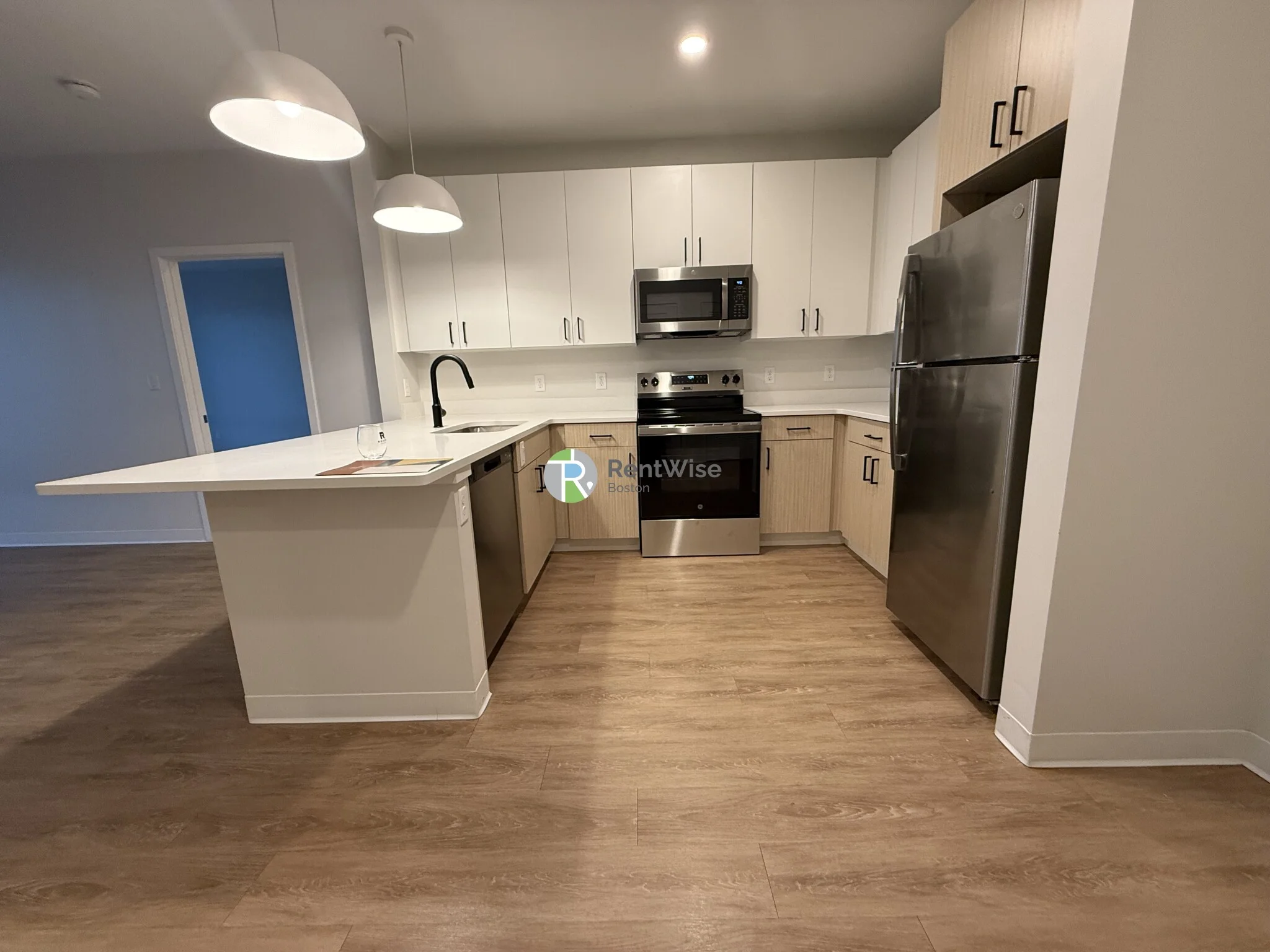 3 bed, 3 bath apartment for rent at 289 Walk Hill St Unit 310, Roslindale — photo 2 of 49