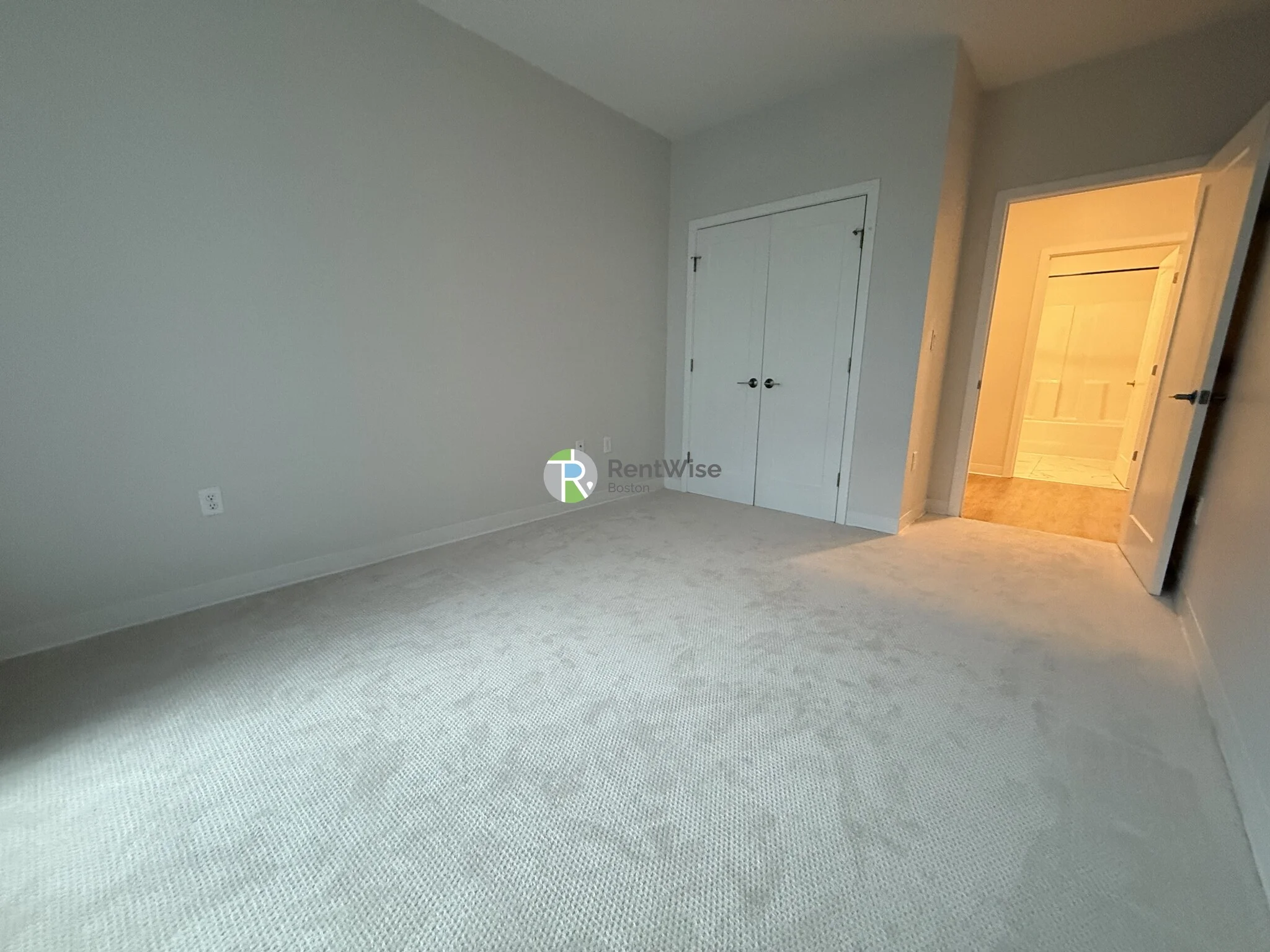 3 bed, 3 bath apartment for rent at 289 Walk Hill St Unit 310, Roslindale — photo 21 of 49
