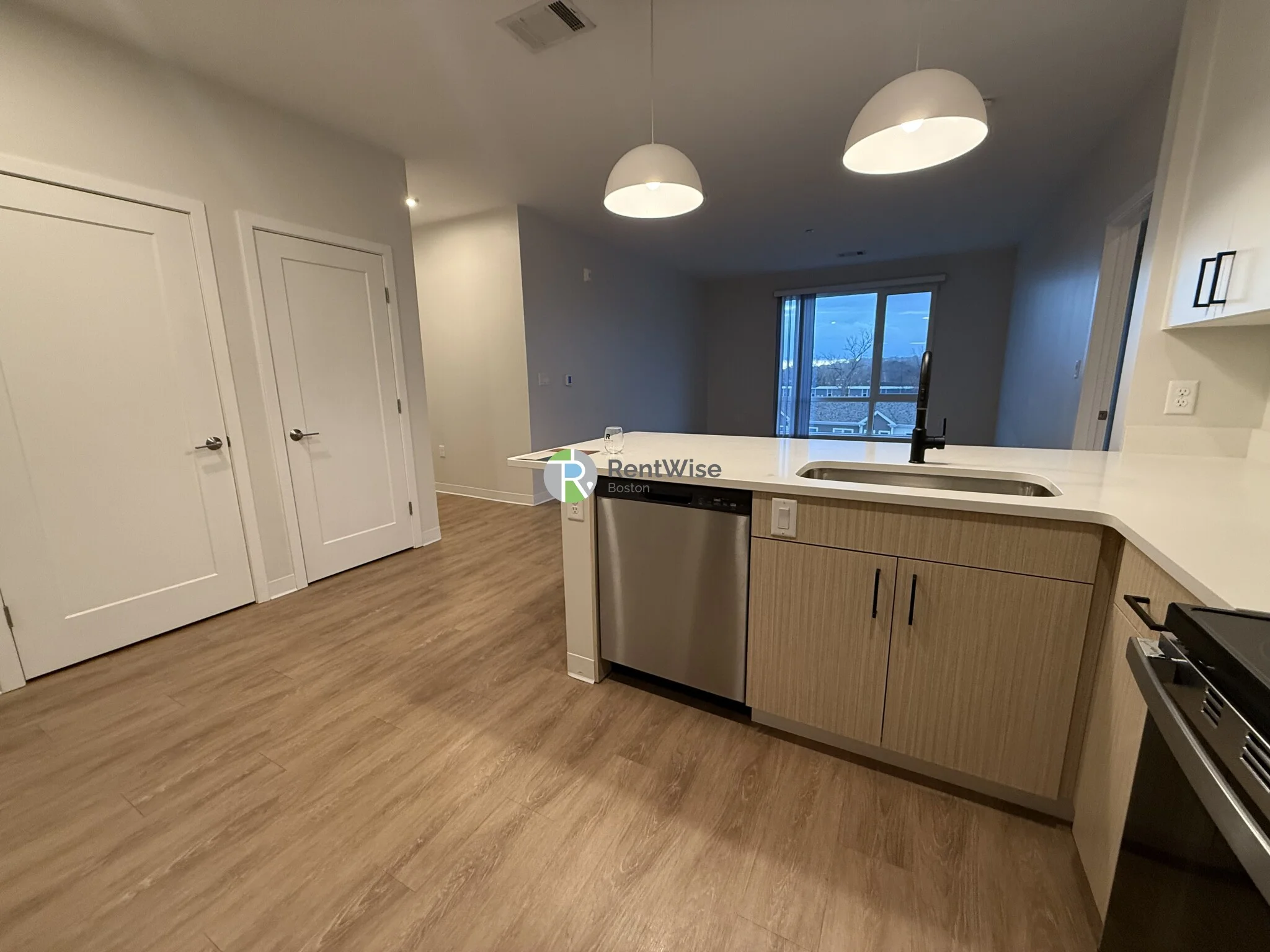 3 bed, 3 bath apartment for rent at 289 Walk Hill St Unit 310, Roslindale — photo 3 of 49