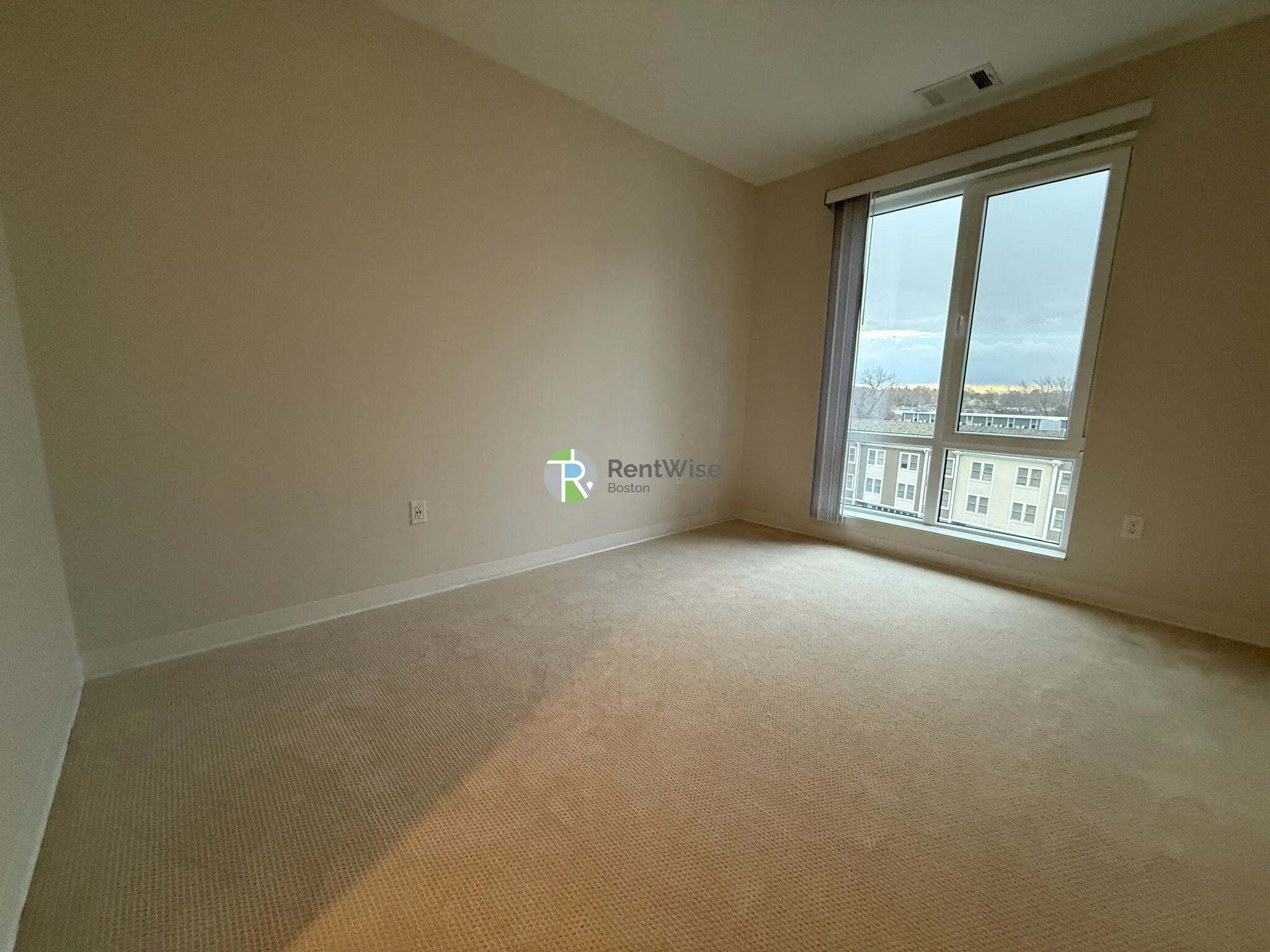 3 bed, 3 bath apartment for rent at 289 Walk Hill St Unit 310, Roslindale — photo 26 of 49