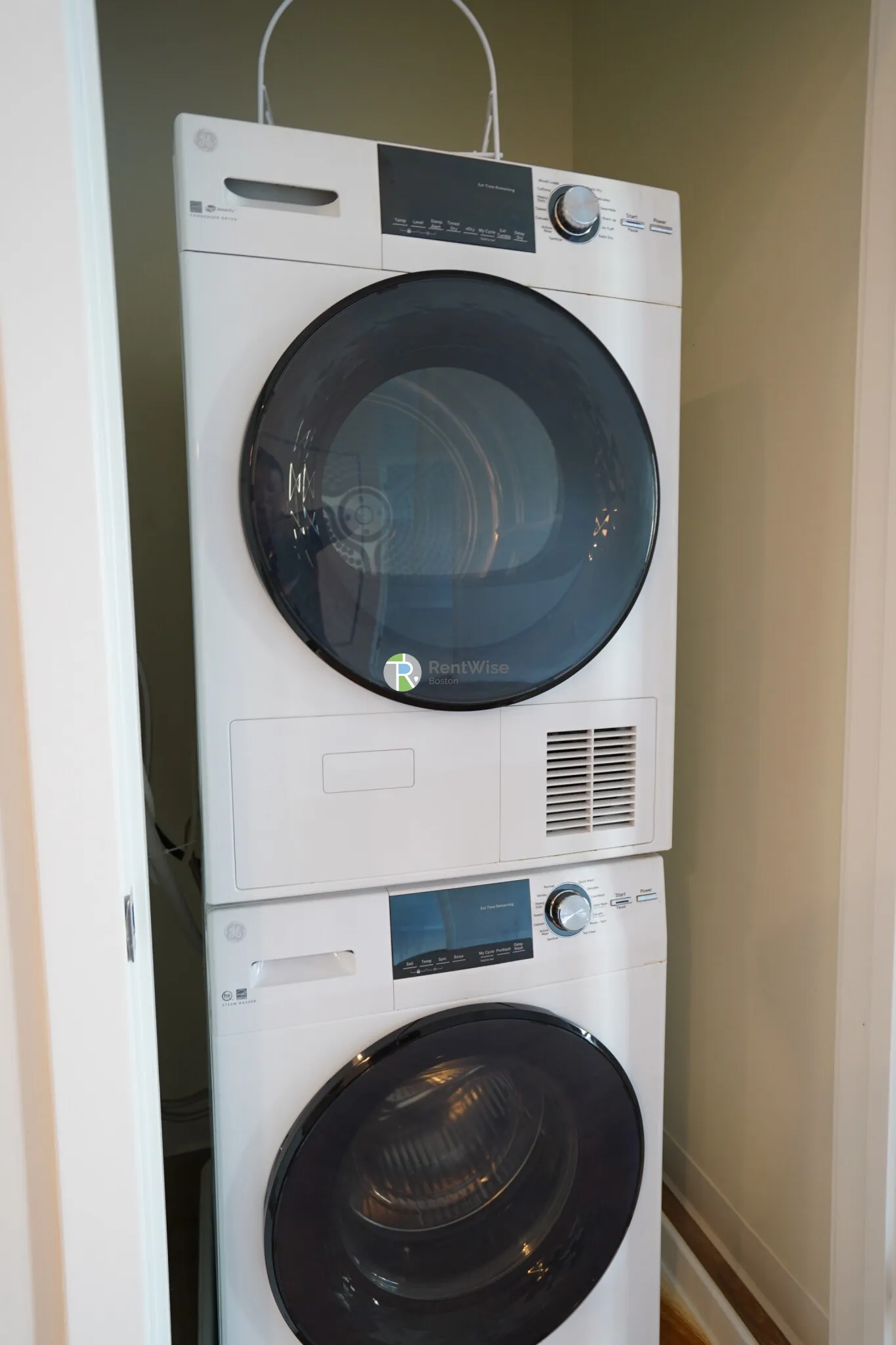 3 bed, 3 bath apartment for rent at 289 Walk Hill St Unit 410, Roslindale — photo 8 of 34