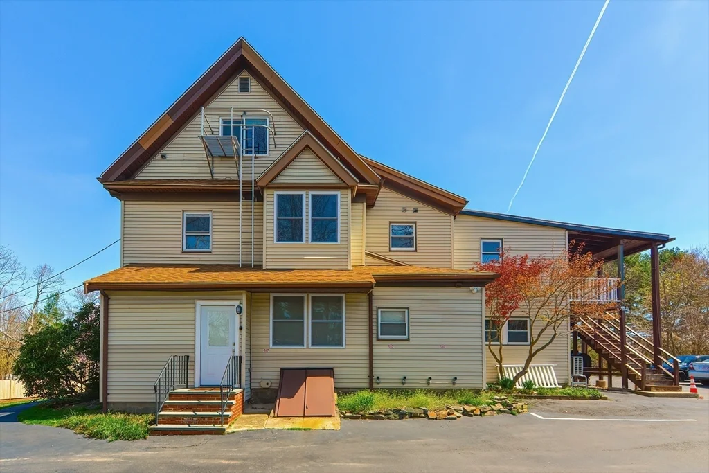 2 bed, 1 bath apartment for rent at 289 Walnut St Unit 1, Stoughton — photo 24 of 24