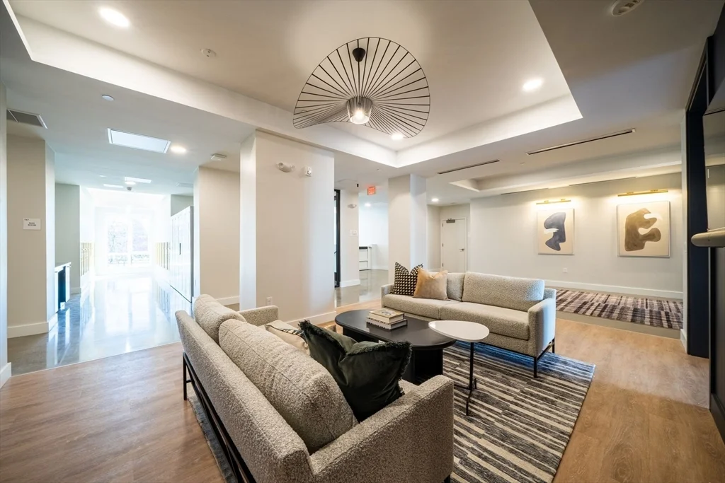 1 bed, 1 bath apartment for rent at 289A Walk Hill St Unit 131, Boston — photo 9 of 24