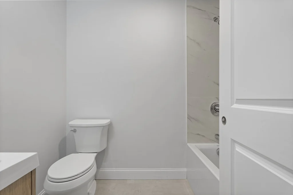 3 bed, 1 bath apartment for rent at 28A Story St Unit 2, South Boston — photo 11 of 16